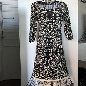 J McLaughlin Black and Cream Emma Dress